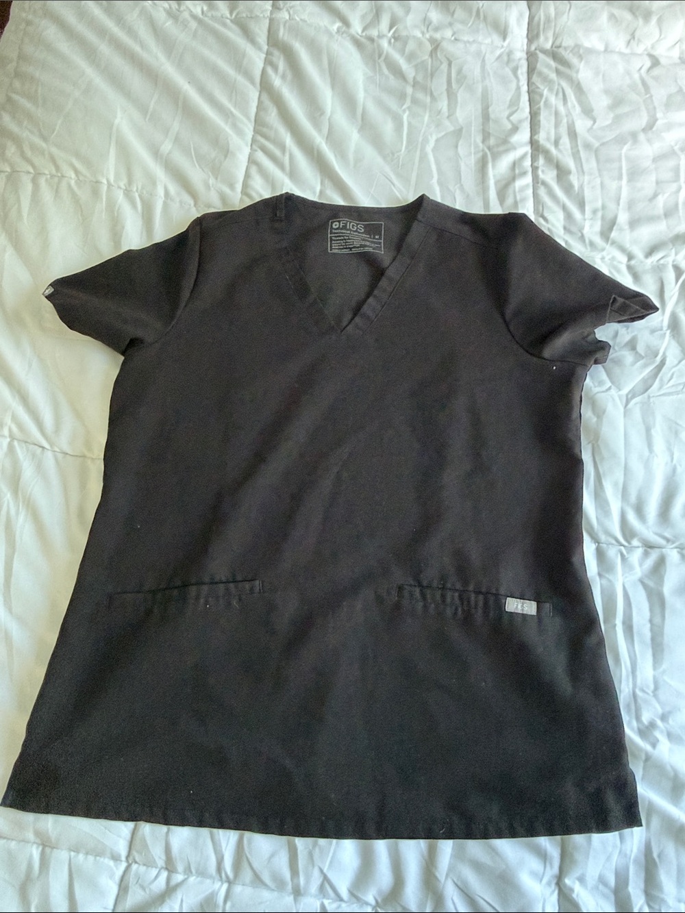 Figs Women’s Black V-Neck Short Sleeve Scrub Top